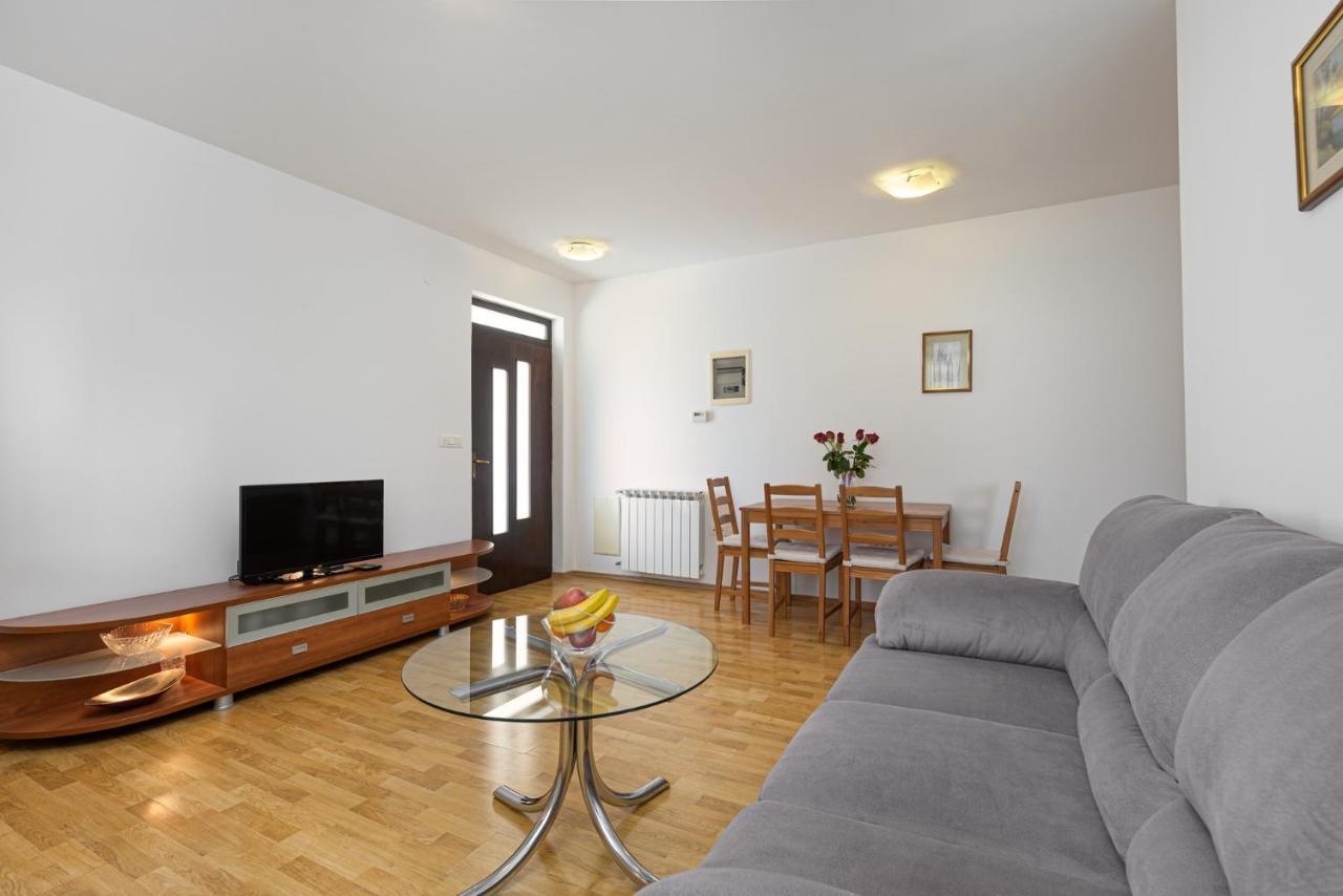 Apartment Marija Porec